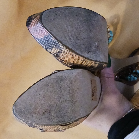 Womans  snake print platform heels size 7 - Picture 13 of 15